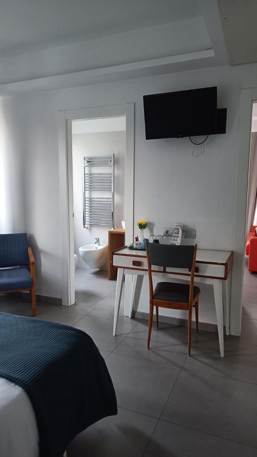 Golden Beach Residence Fregenae Εξωτερικό φωτογραφία
